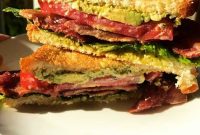 Avocado and Pesto Mayonnaise BLT Recipe