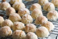 Crispy Almond Amaretti Cookies Recipe