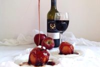 Spiced Red Wine Poached Apples Recipe