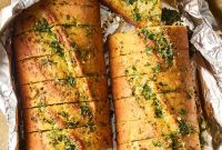 Crispy Garlic Bread Recipe with Herb Butter