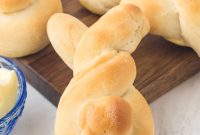 How to Make Bunny-Shaped Dinner Rolls
