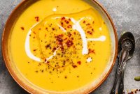 Creamy Pumpkin Soup Recipe with Autumn Spices