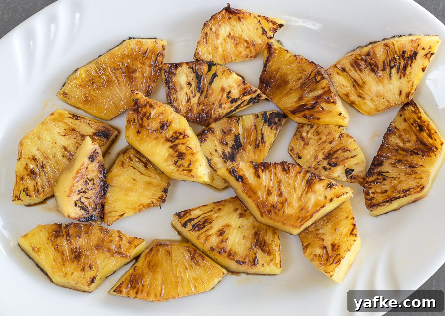 Grilled Pineapple Salsa a la Plancha 6 Diced grilled pineapple mixed into salsa