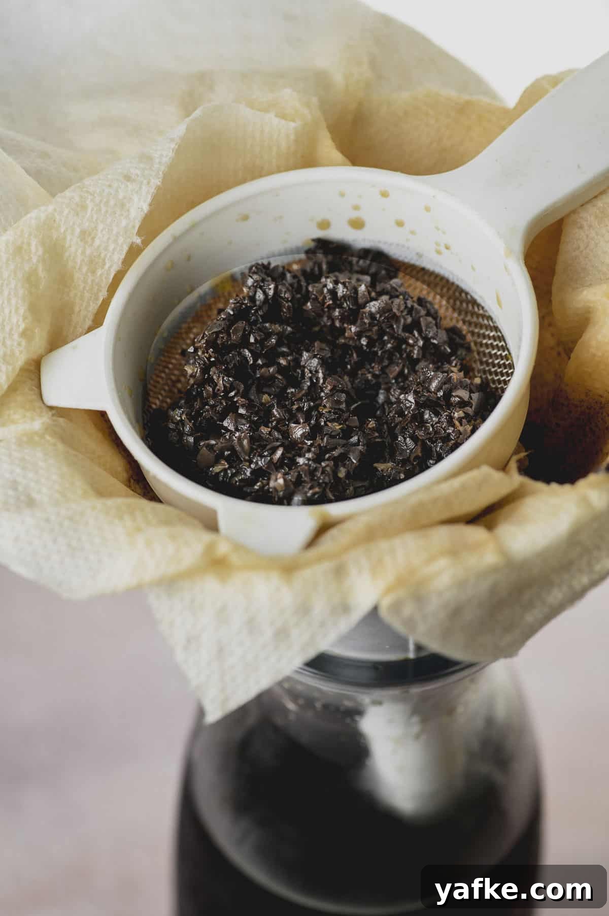 Cold Brew Coffee at Home: Smooth Concentrate in 12 Hours 5 filtered coffee grounds