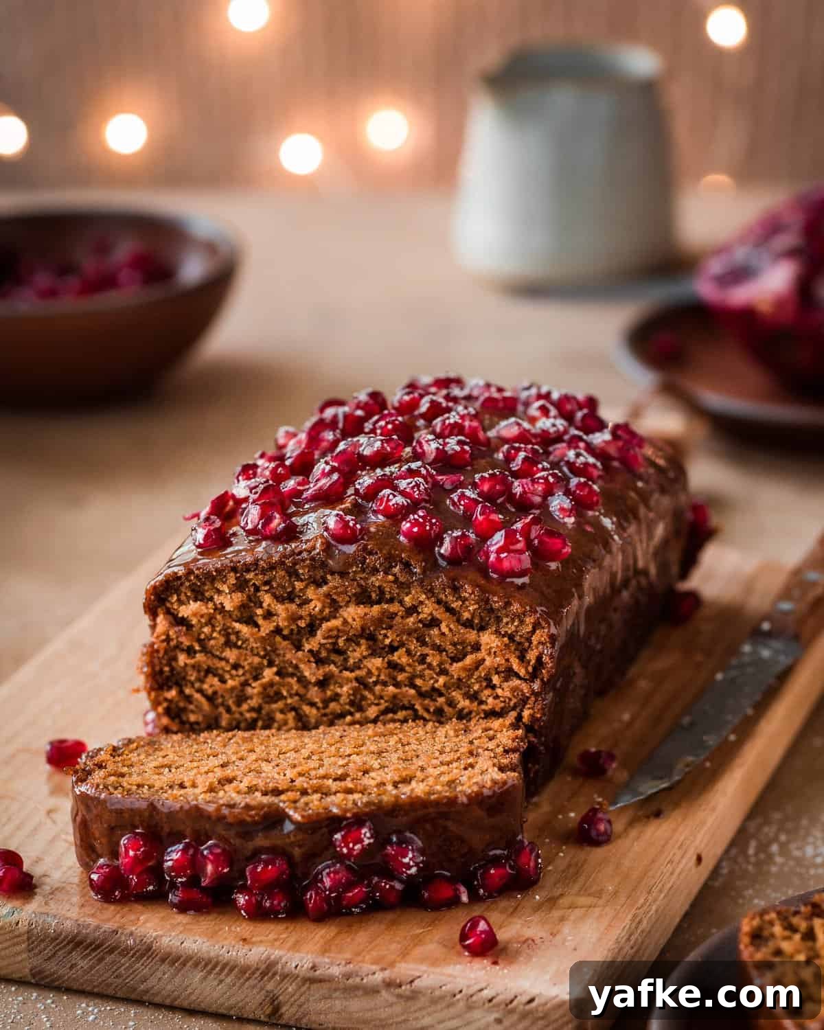 Fluffy Vegan Gingerbread Cake