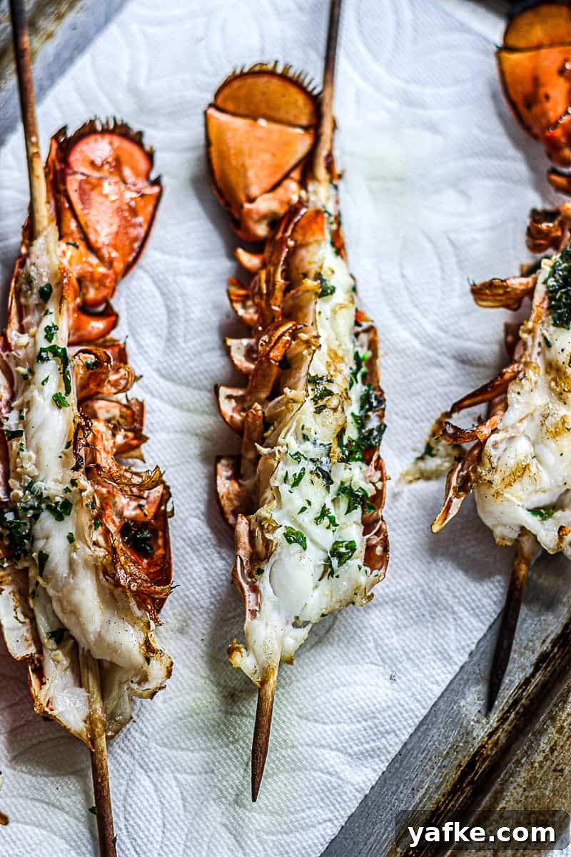 How to Make Sous Vide Lobster Tail with Buttery Sauce 10 img 209465 9