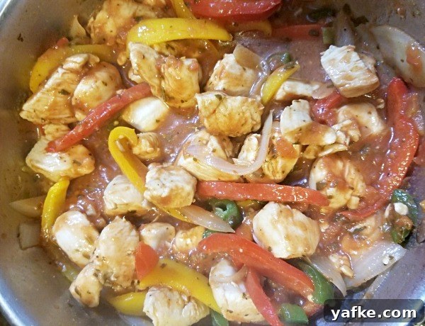 One-Pan Chicken Fajita Pasta Recipe 4 Fajita pasta plated