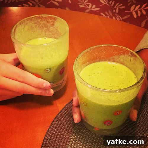 Green Smoothie Recipe You Won't Believe Tastes Like Dessert 4 img 23287 3