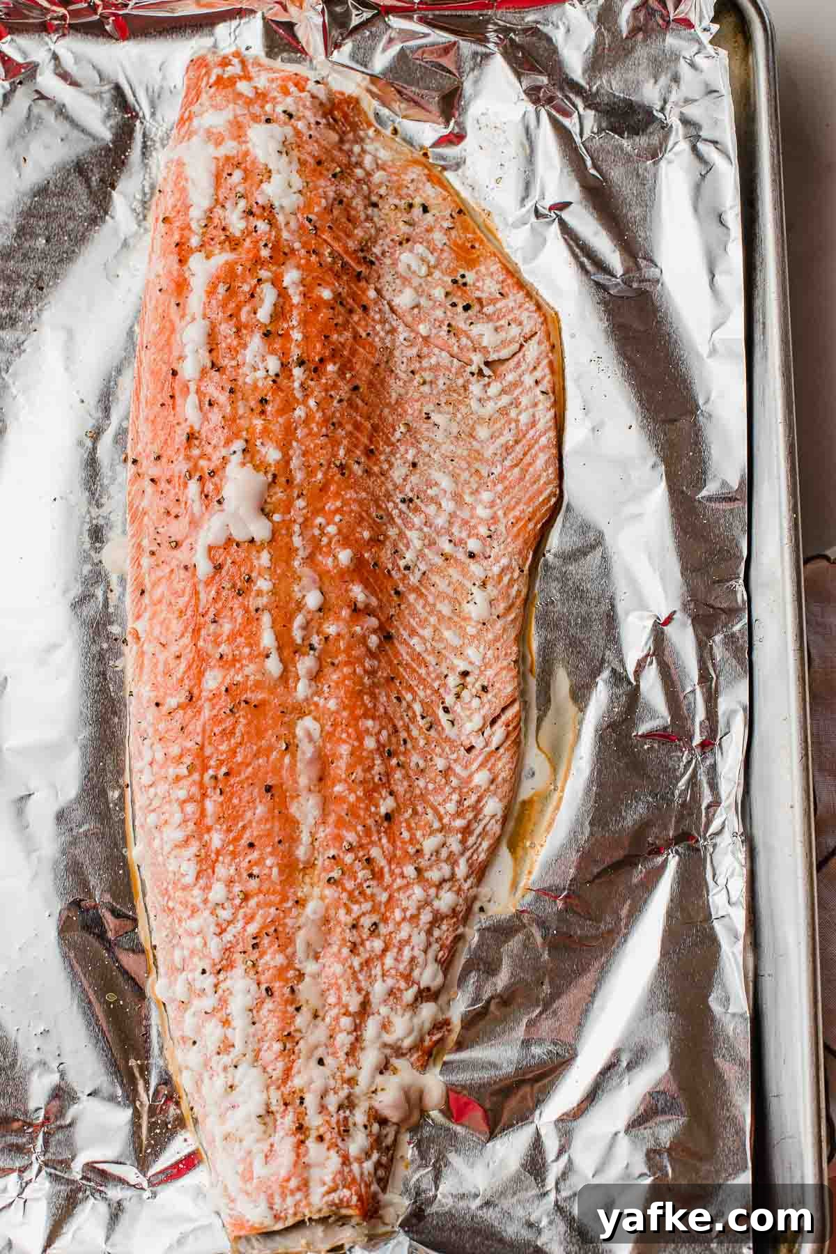 Oven-Baked Salmon with Lemon and Garlic 3 The salmon fillet after being taken out of the oven.