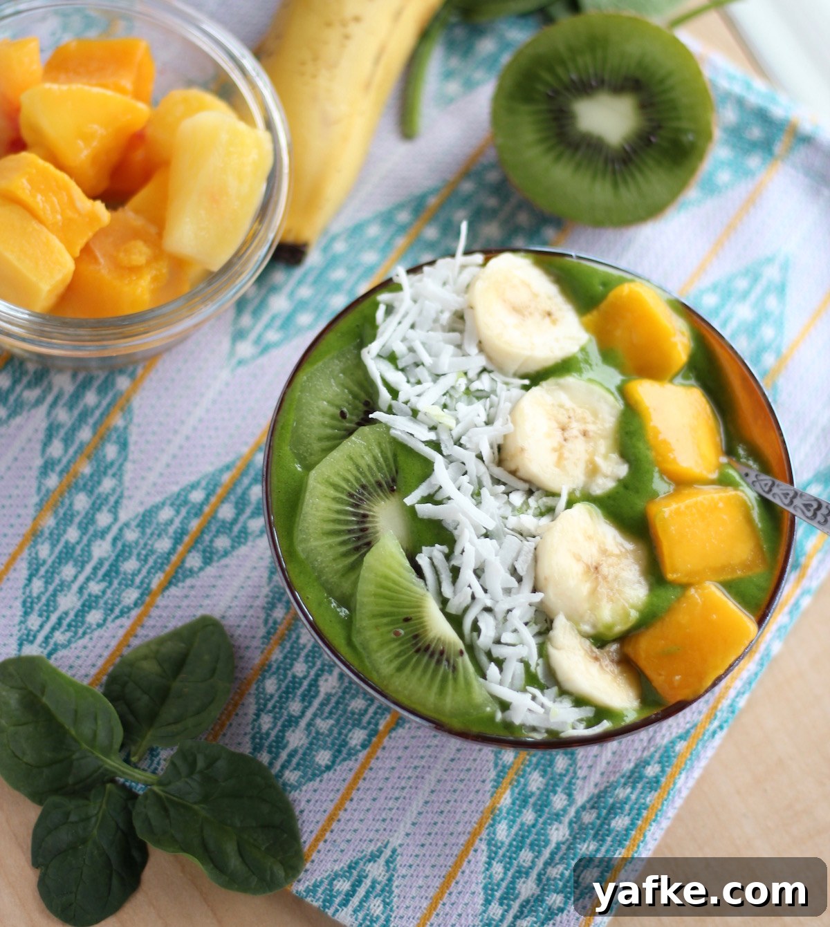 Spring Green Smoothie Bowls: Fresh Fruit and Toppings 2 Spring Green Smoothie Bowls - swap out your Shamrock Shake for a Green Smoothie Bowl this St. Patrick's Day! | fedandfulfilled.com