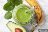Creamy Green Avocado Chia Smoothie Recipe