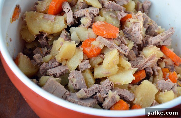 Crock Pot Beef and Bacon Hash Crock Pot Beef and Bacon Hash