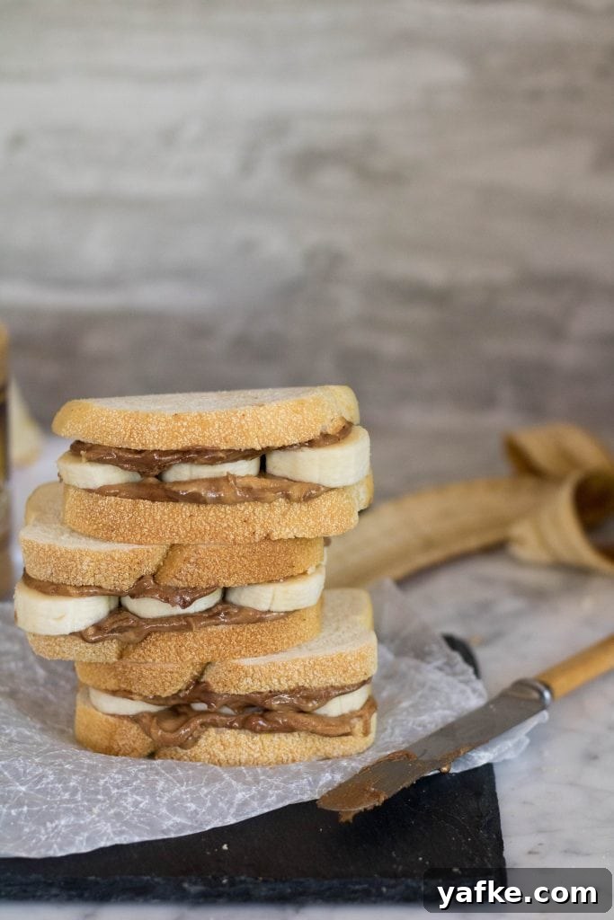 Grilled Peanut Butter and Banana Sandwich Recipe 5 Peanut butter and banana sandwich with thick bread