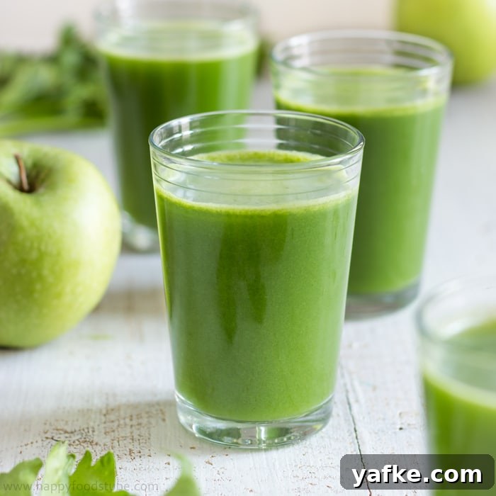 How to Make Lemon Ginger Water: Recipe and Benefits 8 Green Juice | happyfoodstube.com