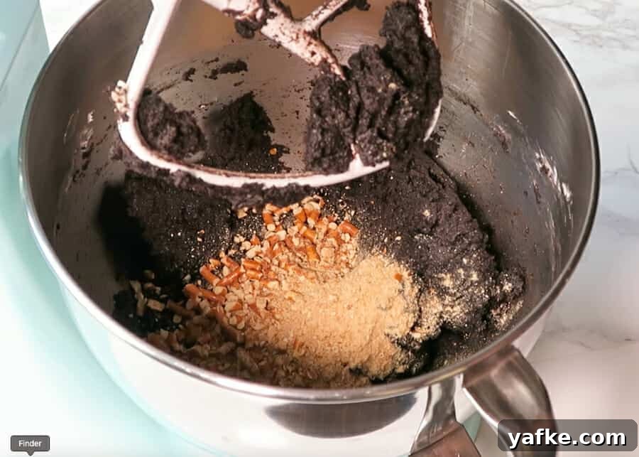 Salted Caramel Stuffed Pretzel Oreo Balls Recipe 8 img 583 8