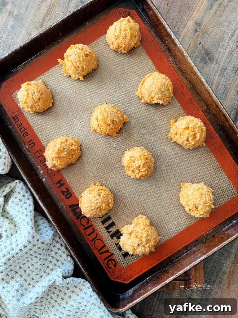 Dorothy's Cornbread Drop Biscuits Recipe 6 Serving bowl of warm biscuits